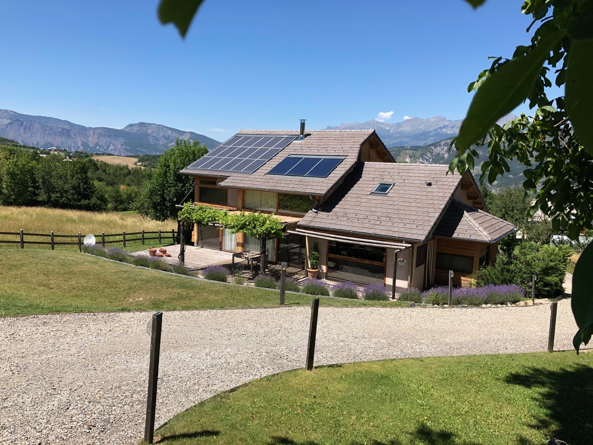 La maison vue de l' entrée